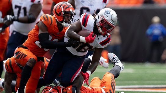 Giardi: NFL Notebook - Stevenson continues to impress; plus from bad to worse in NY taken at BSJ Headquarters (Patriots)