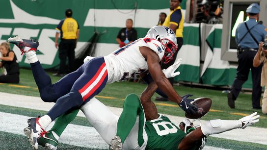 Giardi: NFL Notebook - What Patriots should stay and who should go? Plus, a look at the AFC/NFC title games taken at BSJ Headquarters (Top Patriots)
