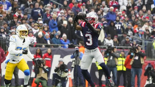 Giardi: NFL Notebook - Vrabel getting what he wants; plus, 49ers making one last push taken at BSJ Headquarters (Patriots)