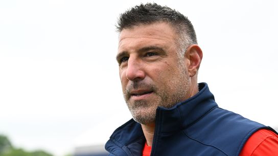 Giardi: Vrabel sets tone for start of Patriots training camp taken at Gillette Stadium (Patriots)