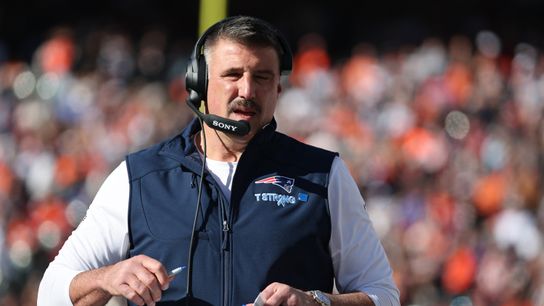Giardi: Vrabel provides key updates on Campbell and others; plus, a deeper look at Lowe's play at LT taken at Gillette Stadium (Patriots)