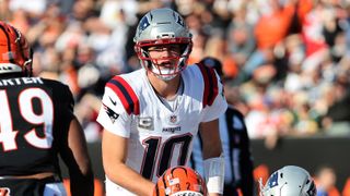 Giardi: NFL Notebook - An a-Maye-zing start to 2025 for Patriots QB; plus, return of the Orange Crush taken at BSJ Headquarters (Patriots). Photo by (USA Today Joseph Maiorana)
