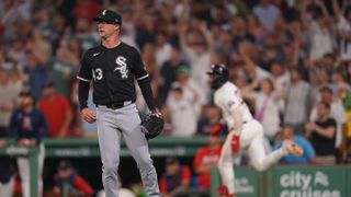 BSJ Live Coverage: Red Sox 11 vs White Sox 11 (13th) - Seigler ties game in 10th taken at BSJ Headquarters (Top Red Sox). Photo by (David Butler II-Imagn Images)