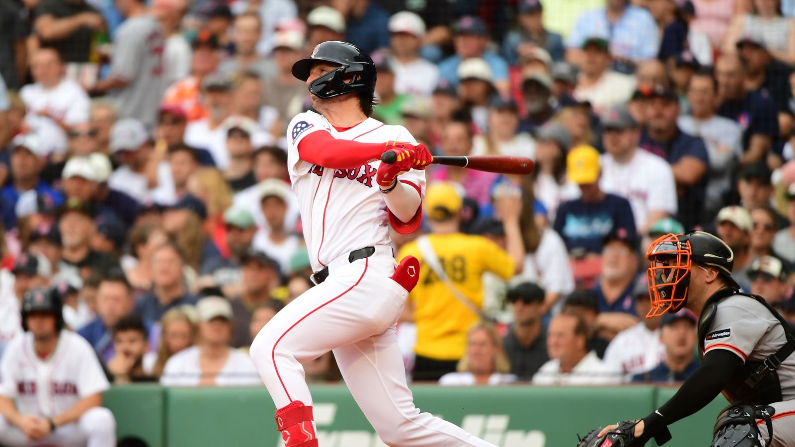 BSJ Live Coverage: Red Sox 5 vs Giants 4 (7th) - Red Sox score five runs in three innings taken at BSJ Headquarters (Red Sox). Photo by (Bob DeChiara-Imagn Images)