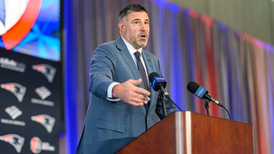 Giardi: Vrabel provides a vision for the future taken at Gillette Stadium (Patriots)